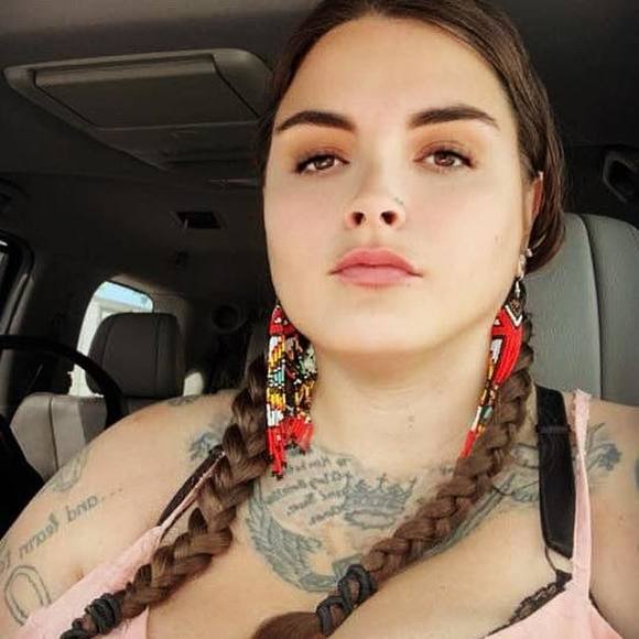 Meet your Posher, Jenna - Picture 1 of 1